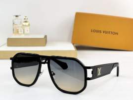 Picture of Louis Vuitton Sunglasses _SKUfw76324543fw